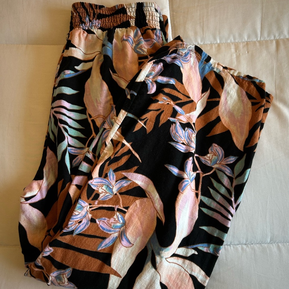 Billabong Floral Patterned Pants